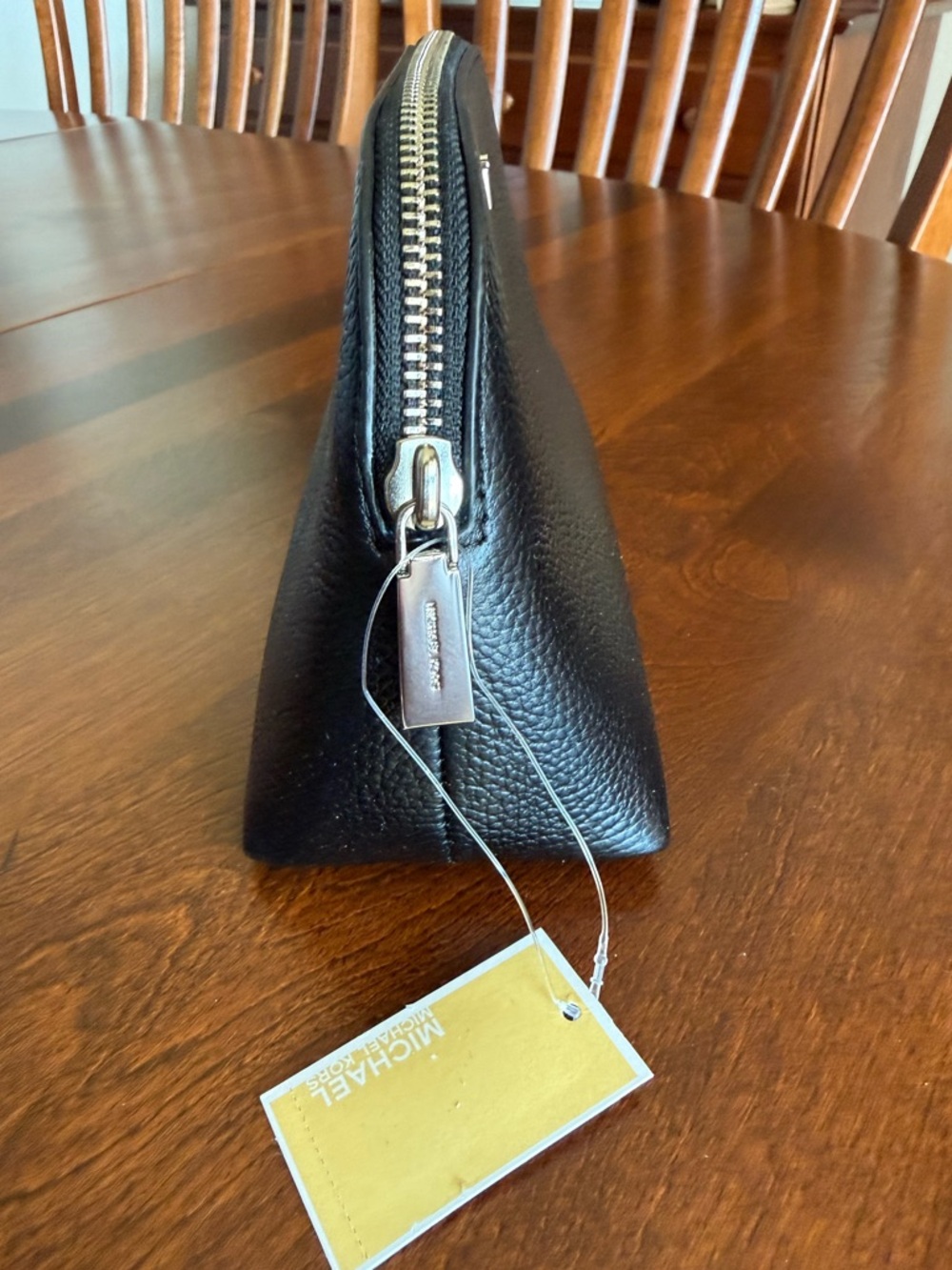 NEW Michael Kors Zippered Leather Pouch in Black with Silver Zipper - Picture 10 of 15